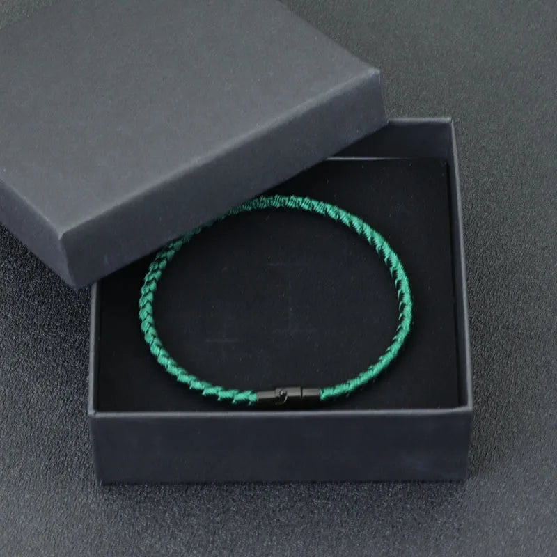 Armband aus Schnur mit Magnetverschluss - Symbol für Glück und Stil für Männer und Frauen